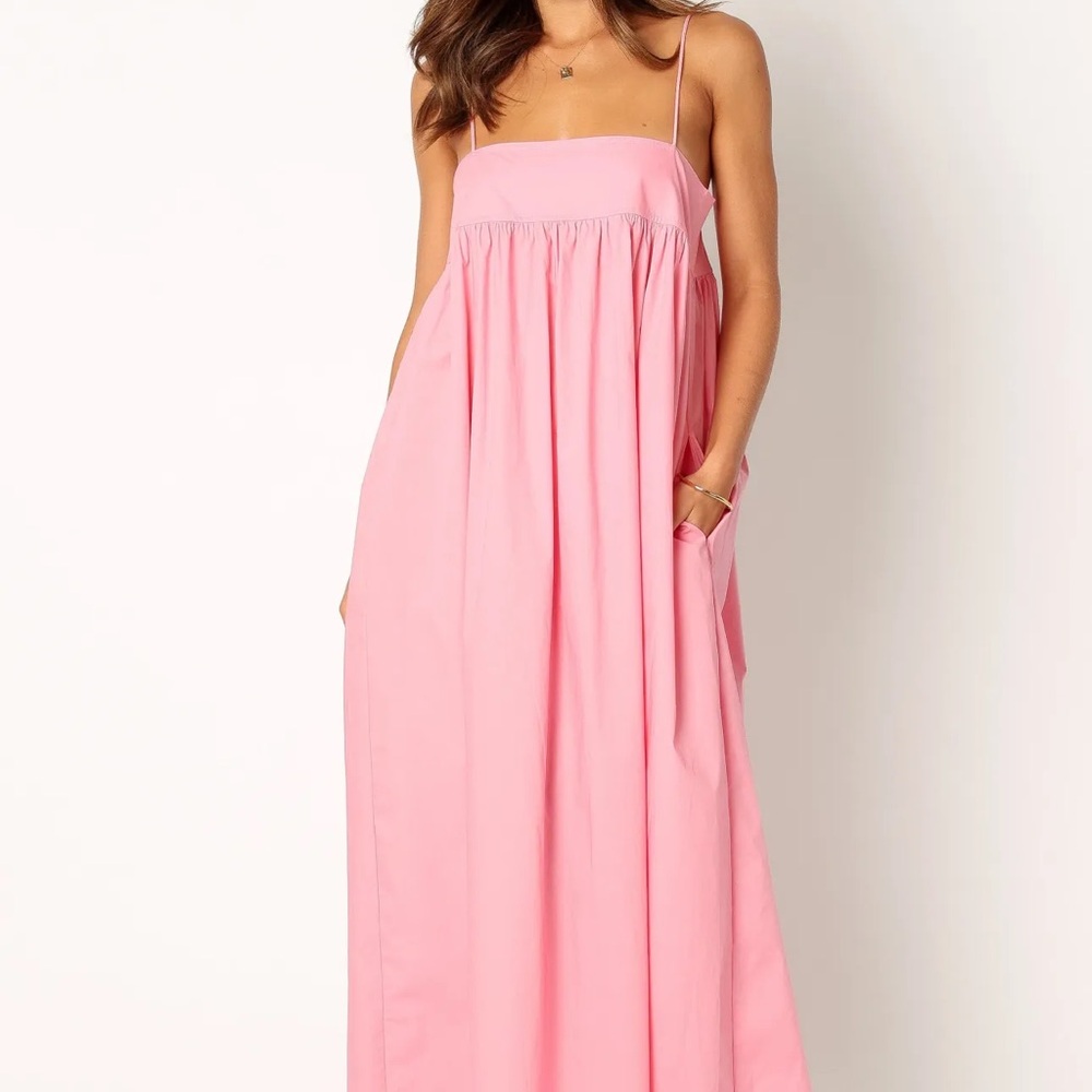 Elegant Pink Maxi Dress